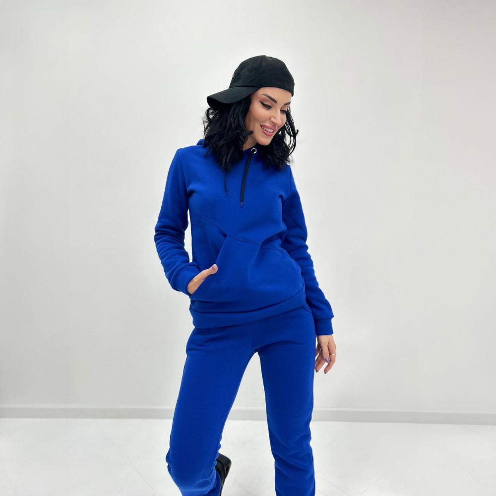 Женский спортивный костюм на флисе 