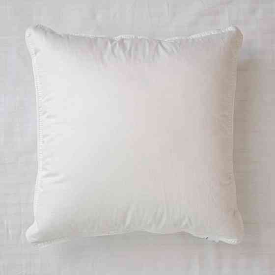 Подушка пухова YouStar 20% пух 80% перо Тік - пружна 70x70 см (Білий) Суми