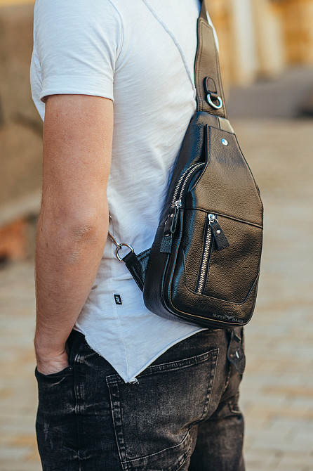 Кожаный черный мужской слинг 18х32х7, сумка рюкзак на одно плече TIDING BAG A25F-617-1A черная Каменское - изображение 7