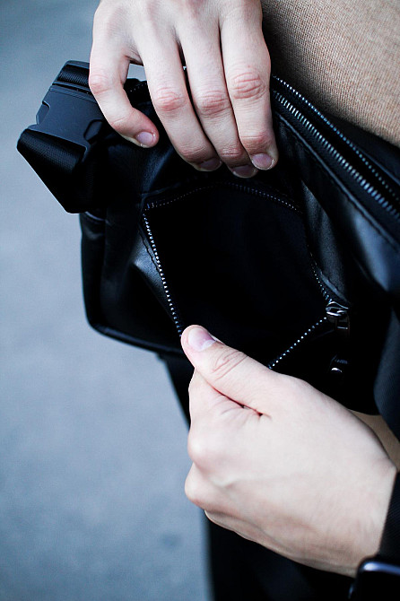 Кроссбоді, бананка із натуральної гладкої шкіри, шкіряна сумка на пояс SKILL (Чорна) Суми - фото 7