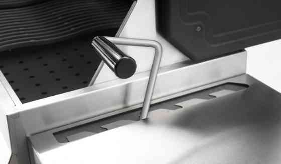 Угольный гриль PRO-605 Napoleon PRO605CSS Код: 004267 Ровно