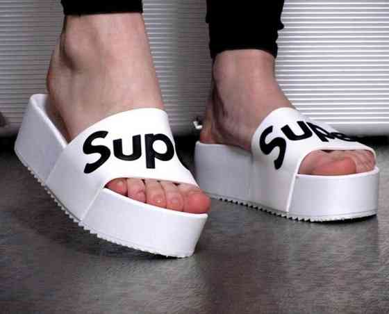 Шлёпанцы Тапочки Белые Сланцы на Танкетке Женские (размеры: 36,37,38,39,40,41) - 11-2 Днепр