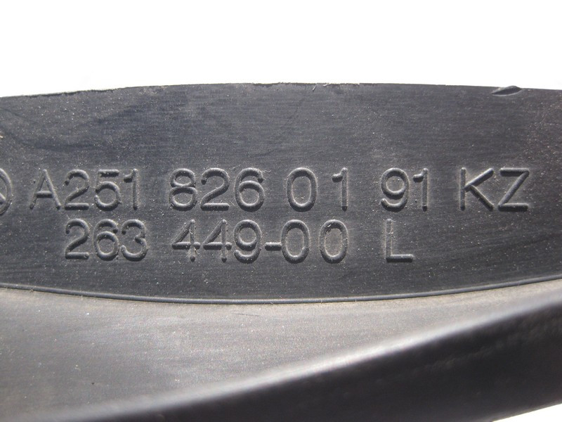 Mercedes-Benz  A2518260191 Дефектна гума ущільнювача лівої фари, тріщина R-Class W251 Одеса - фото 3