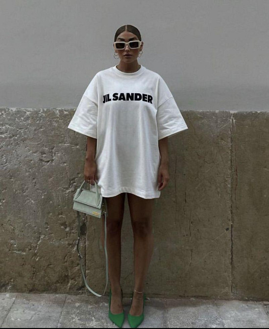 Футболка жіноча з принтом  44 Біла 2634324865 Дніпро - фото 1