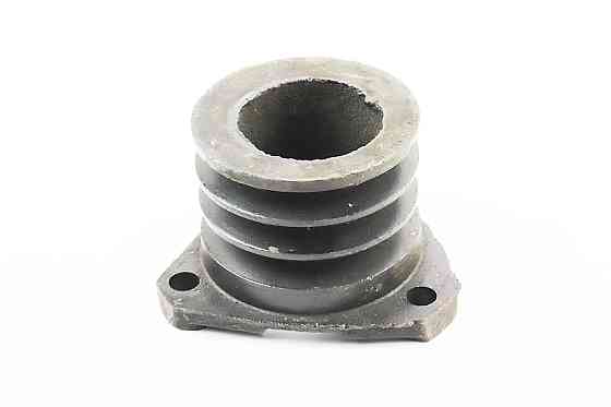 Шків 3-х пазний D-100mm (три пази під ремінь SPB) Lотв.-107mm (можливий незначний дефект фарбування, лиття) Київ