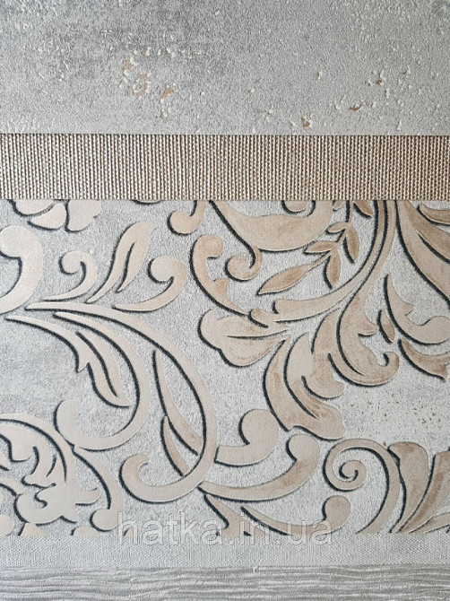 Шпалери вінілові на флізелін Marburg City glam 32305 метрові вензелі завитки золотом на сірому під штукатурку Київ - фото 2