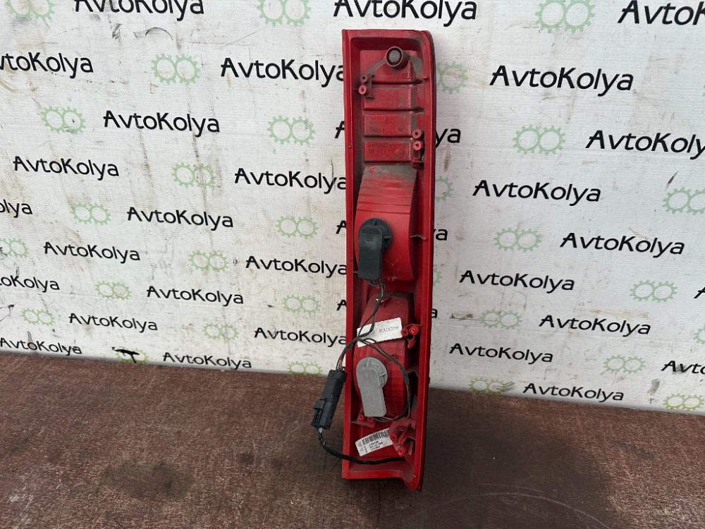 Ліхтар задній лівий Opel Vivaro 2007-2013 (8200415250) Ковель - фото 4