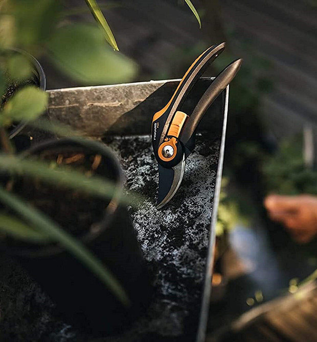 Площинний секатор 26.5 см Fiskars "PlusTM P541" (1057169) Нержавіюча сталь Нововолинськ - фото 7