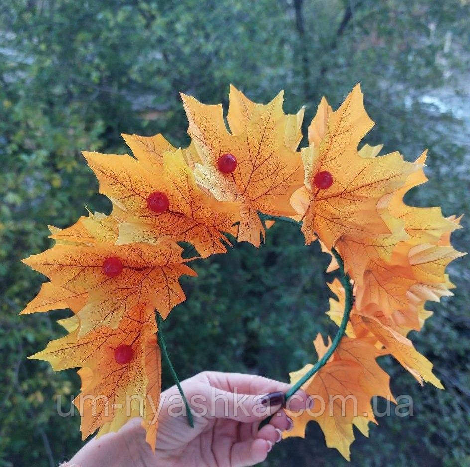 Венок  на обруче 