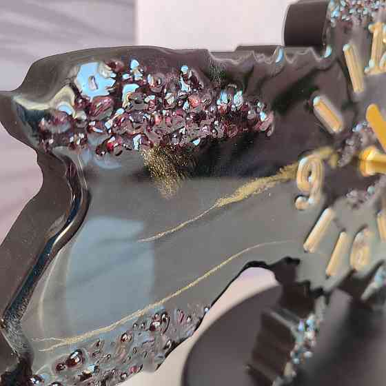 Годинник настільний з епоксидної смоли ручної роботи "Карта України" 30х19 см Дніпро