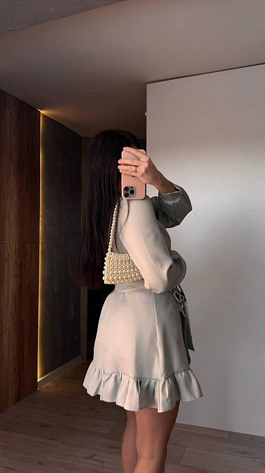 Женское романтическое платье на запах костюмка Серый Одесса - изображение 8