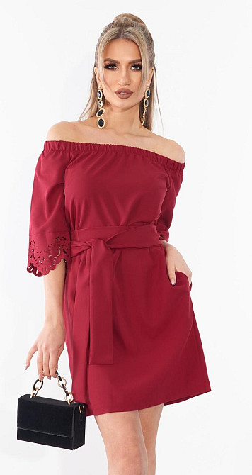 Платье  перфорация с открытыми плечиками (44) Киев - изображение 1