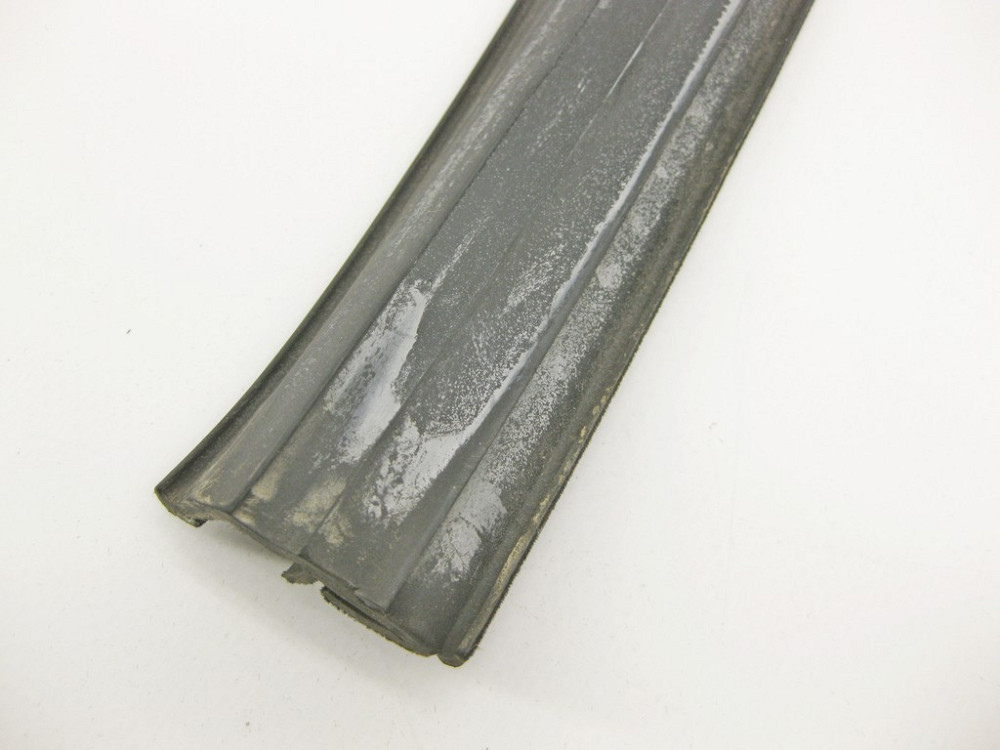 Mercedes-Benz  A1647250425 Ущільнювач опускного скла передніх правих дверей ML W164 GL X164 Одеса - фото 8