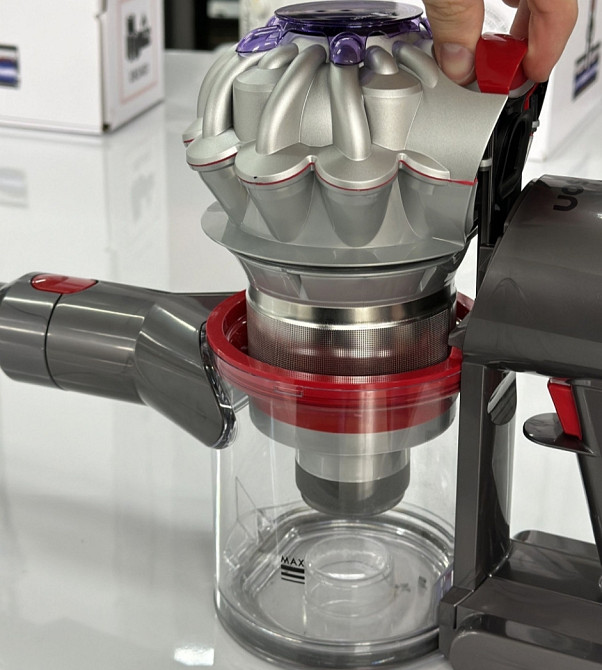 Пилосос Dyson V8 Advanced Київ - фото 3