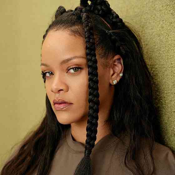 Тональний стик Fenty Beauty Eaze Drop Blur – легке зволожуюче покриття для природного макіяжу номер 02 Слов'янськ