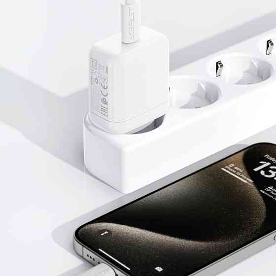 Мережевий зарядний пристрій ACEFAST A130 PD20W single USB-C charger White Киев