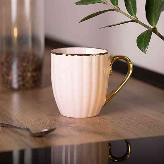 Чашка порцелянова із золотим обідком і золотою ручкою 420 (мл) Рожева RX-N240629P Коломия