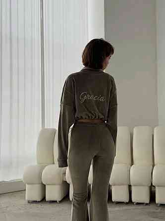 Женский стильный повседневный велюровый костюм Оливковый, 46/48 Одесса