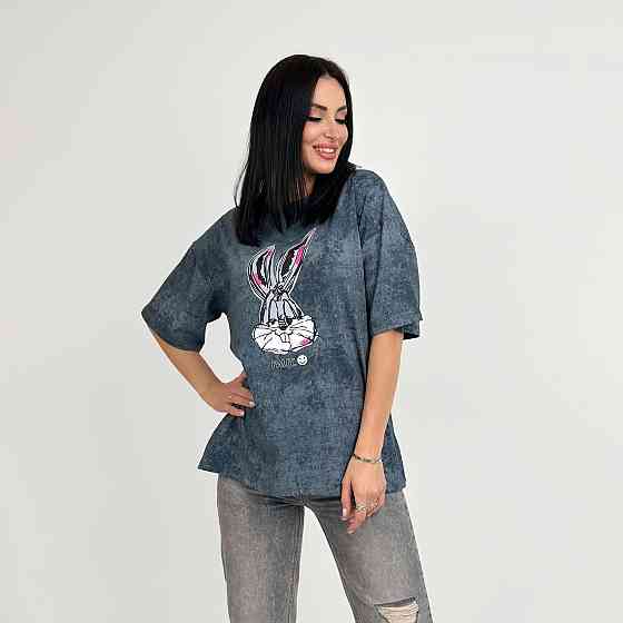 Летняя женская футболка 