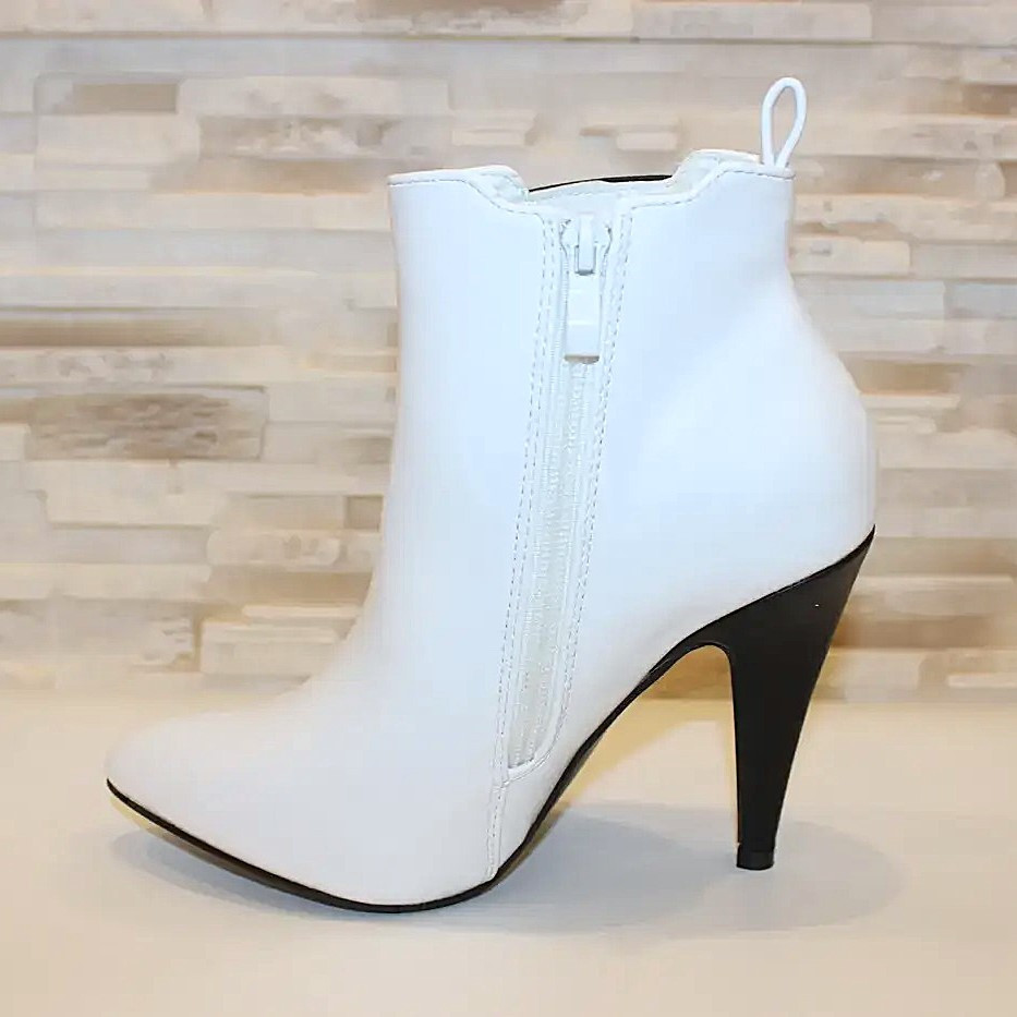 Жіночі Черевики Білі на Каблуку Шкіряні Модельні Ботильйони Напівчоботи (розміри: 36,37,38,39,40) - 60-1 Дніпро - фото 6