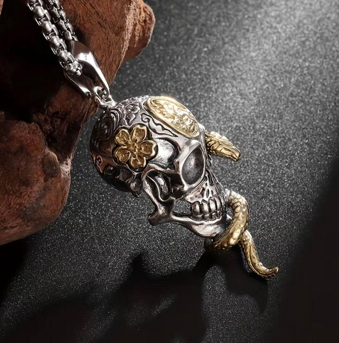 Кулон череп зі змією на ланцюжку чоловічий підвіска череп готичний стиль прикраса Київ - фото 4