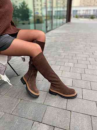 Чоботи жіночі 3004 на плоскій підошві коричневі зимові з натуральної замші / Чоботи замшеві зим Коломия