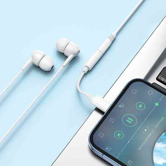 Адаптер BOROFONE BV21 для подключения наушников iPhone белый Киев