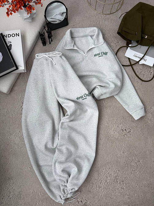 Жіночий трендовий костюм костюм-двійка тринитка на фліс Молочний Одеса - фото 3