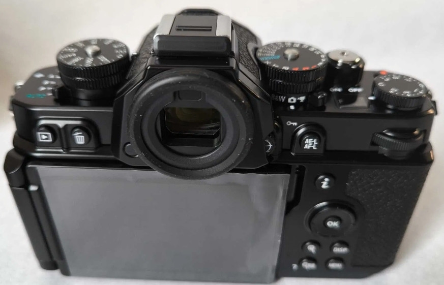 Фотоаппарат: NIKON Zf kit 24-70mm. Харьков - изображение 5