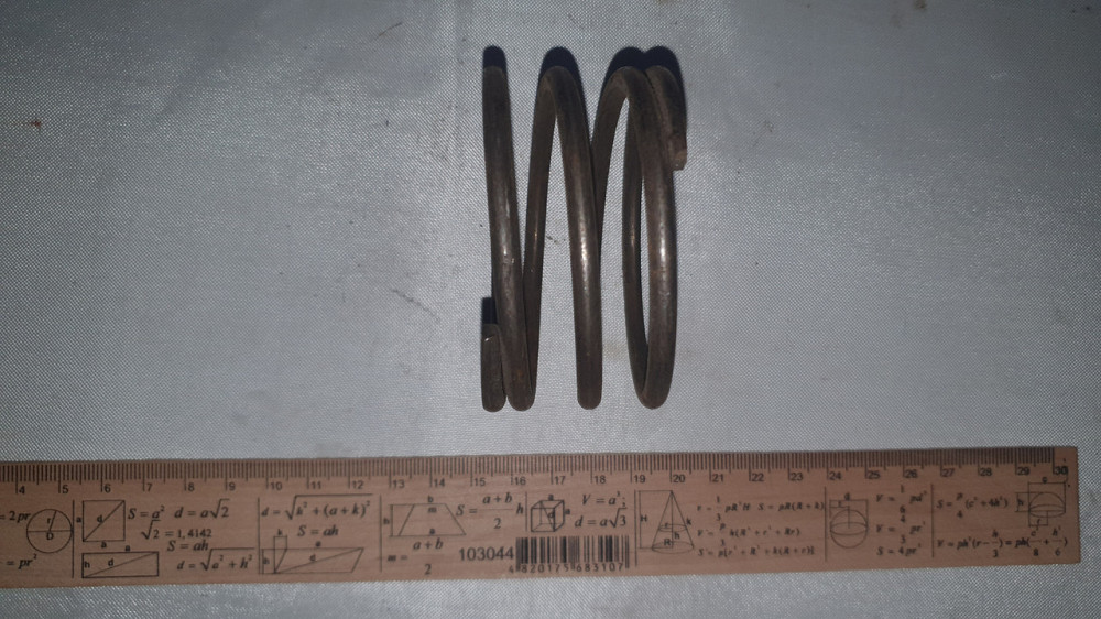 Пружина сжатия 72х37х5 мм. СССР. Харьков - изображение 2