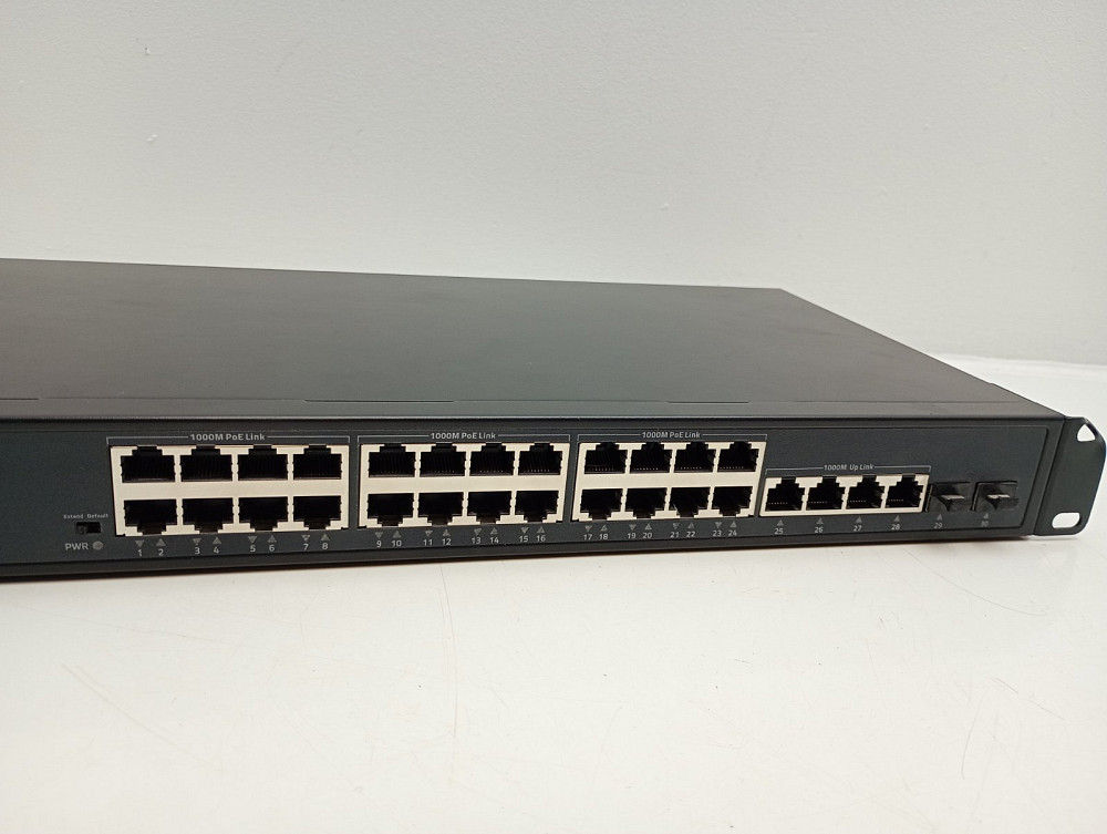 Комутатор некерований PoE 24-х портовий Binardat G30-246GSP (товар вживаний) Луцк - изображение 2