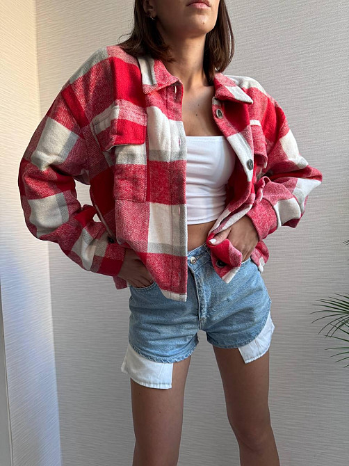 Жіноча тепла оверсайз сорочка у клітинку на гудзиках кашемір Одеса - фото 8