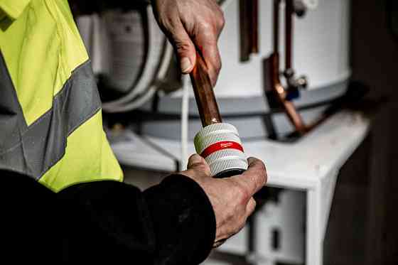 Знімач заусенців на трубах зовнішній-внутрішній MILWAUKEE, O6-35мм Одеса