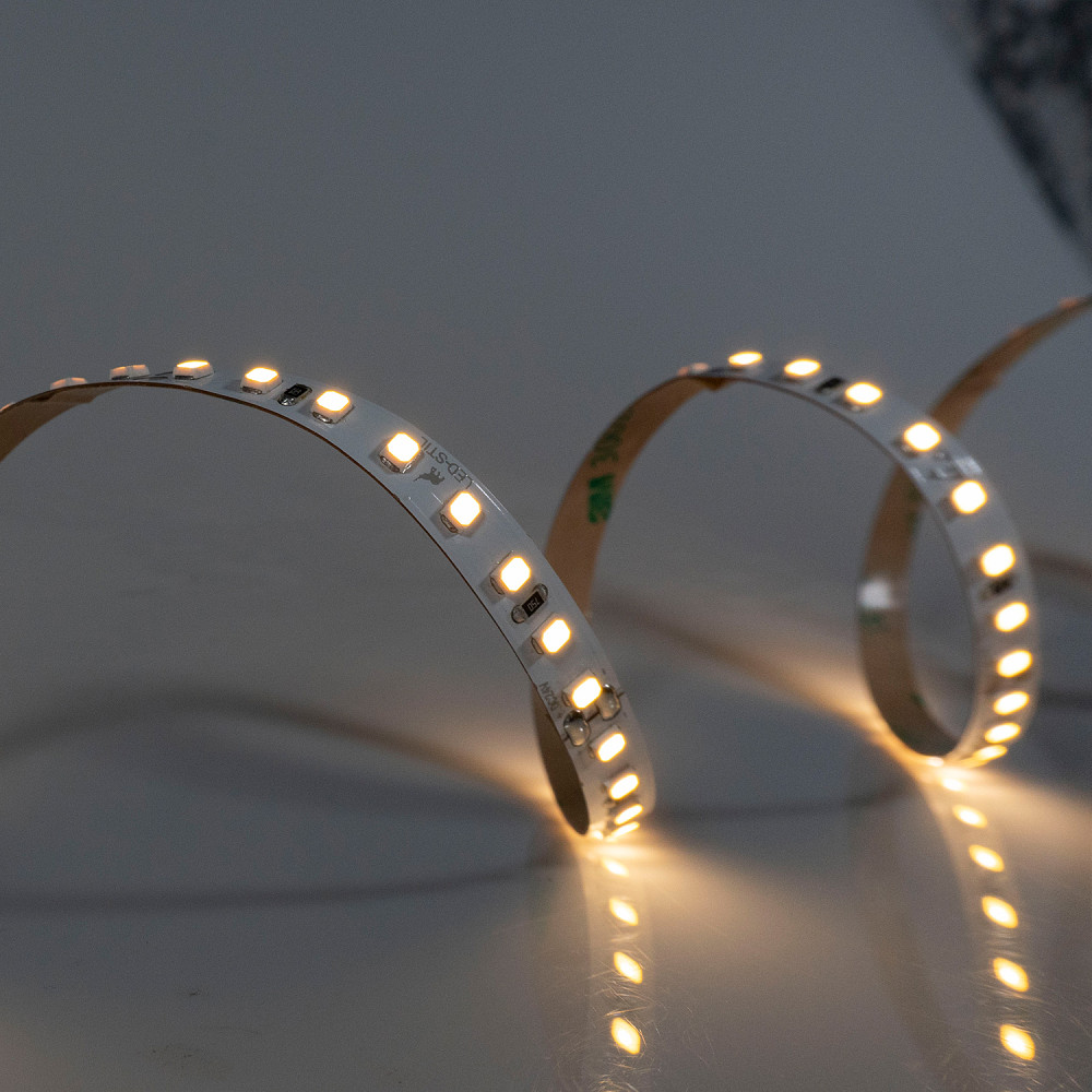 LED-STIL Світлодіодна стрічка 3000K 6 Вт/м 2835 128 діодів IP33 24 Вольти 850 lm Київ - фото 2