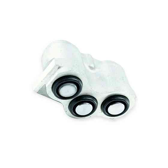 Цилиндр 2121, 21213, 2123 правый суппорта Мукачево