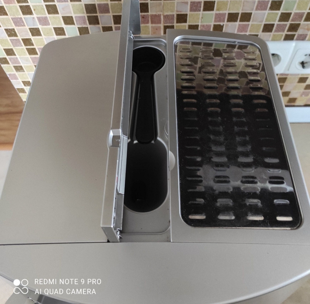 Кофемашина Delonghi Magnifica Cappuccino Київ - фото 1