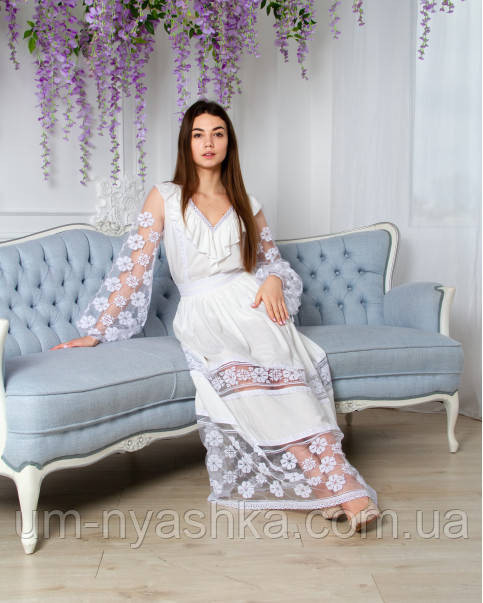 Жіночий костюм з білою вишивкою, вишиванка на вінчання Кривий Ріг - фото 4