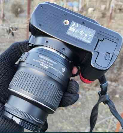 Фотоаппарат Зеркальный: Nikon D3000 + SD+ Бустер. Харьков