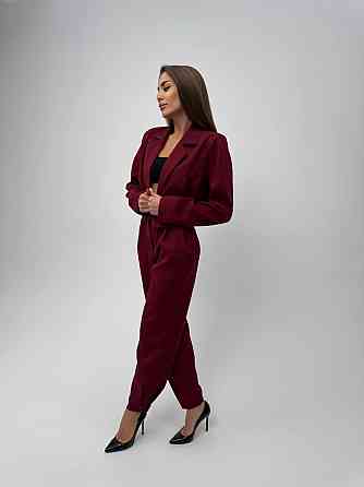 Женский базовый брючный костюм: укороченный пиджак и брюки креп-костюмка + подкладка Марсал, 46/48 Одесса