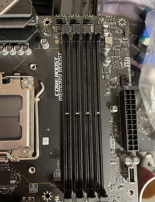 Материнская плата B650 Msi gaming plus wifi Am5. Киев - изображение 2