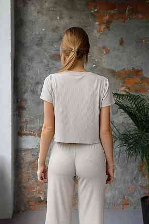 Жіночий костюм з трикотажу у рубчик "Мустанг" Бежевий XS/S Харків