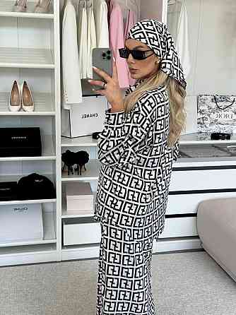 Жіночий легкий принтований костюм двійка: сорочка і штани з хустинкою сатин Одеса