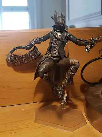 Фігурка Протагоніст Bloodborne - колекційна модель мисливця Hunter 15 см, деталізована фігурка героя з гри, геймерський сувенір і Київ