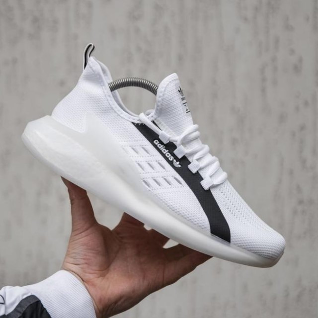 Кросівки Adidas Білі Чоловічі Адідас Ізі Boost Літні Сіточка (розміри: 41,42,43,44,45) Дніпро - фото 7