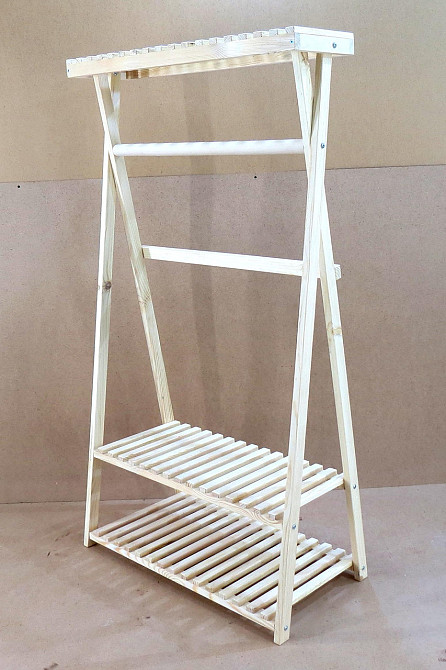 Стойка вешалка для одежды 