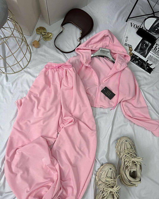 Женский прогулочный оверсайз костюм двойка: кофта и штаны двунитка Барби Одесса - изображение 3