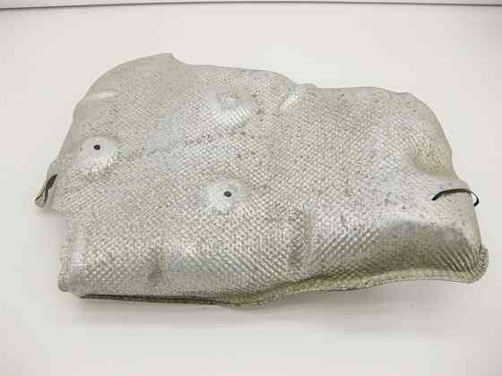 Mercedes-Benz  A1646820671 Захисний екран над задньою частиною правого глушника ML W164 GL X164 Одеса