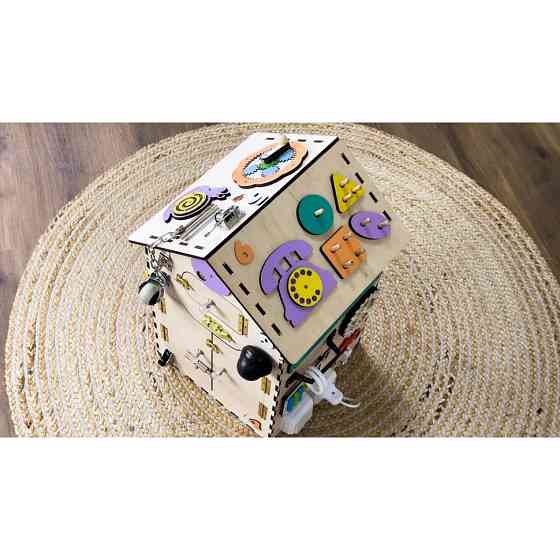 Розвиваюча іграшка Бізікуб "Будинок" TG200333 натуральний, 55х30 см Вінниця