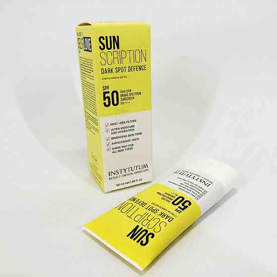 Сонцезахисний крем із освітлювальним ефектом Instytutum Sunscription Dark Spot Defence SPF 50, 50 мл SA-38 Івано-Франківськ