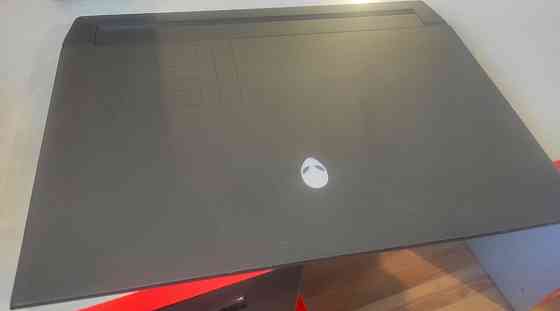 Ноутбук игровой Alienware m15 r2 1660ti. Киев